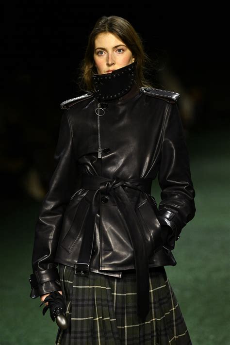 modella inglese burberry|The Burberry Show Was A Brit Model Takeover .